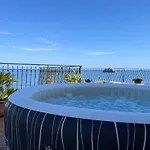 شقة Miriam Sea Front Jacuzzi *