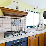 Miriam Sea Front Jacuzzi