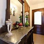 Miriam Sea Front Jacuzzi Апартаменты Джардини-Наксос