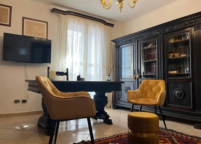 Miriam Sea Front Jacuzzi Apartment *