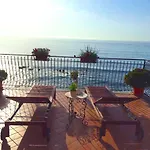 公寓 Miriam Sea Front Jacuzzi 贾迪尼-纳克索斯