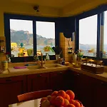 Miriam Sea Front Jacuzzi 贾迪尼-纳克索斯