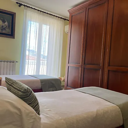 Miriam Sea Front Jacuzzi Lejlighed Giardini Naxos